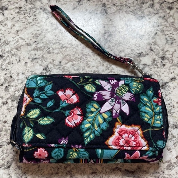 Vera Bradley Handbags - Vera Bradley Womens Iconic RFID Combo Wristlet
